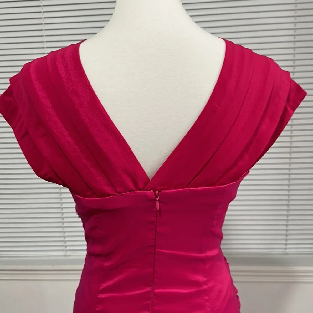 Pink beautiful dress. Handmade sleeves. Worn once only. Like new. - Picture 4 of 5